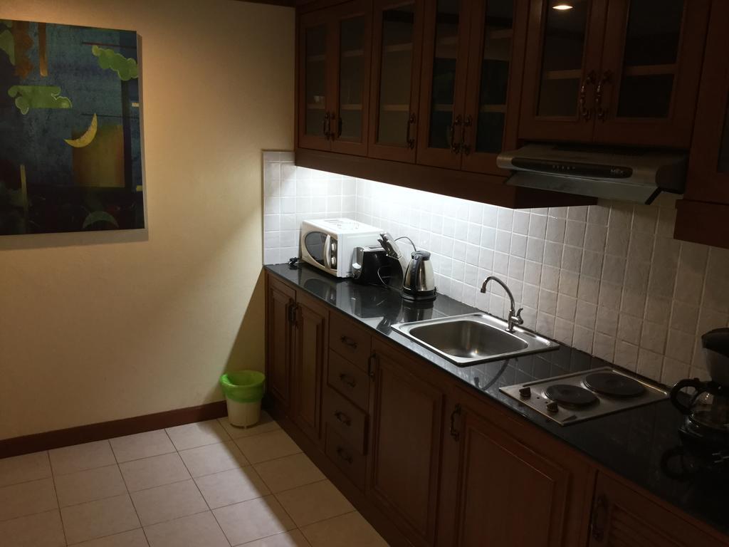 The Yim Siam Hotel Patong Eksteriør bilde