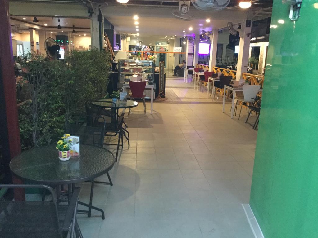 The Yim Siam Hotel Patong Eksteriør bilde