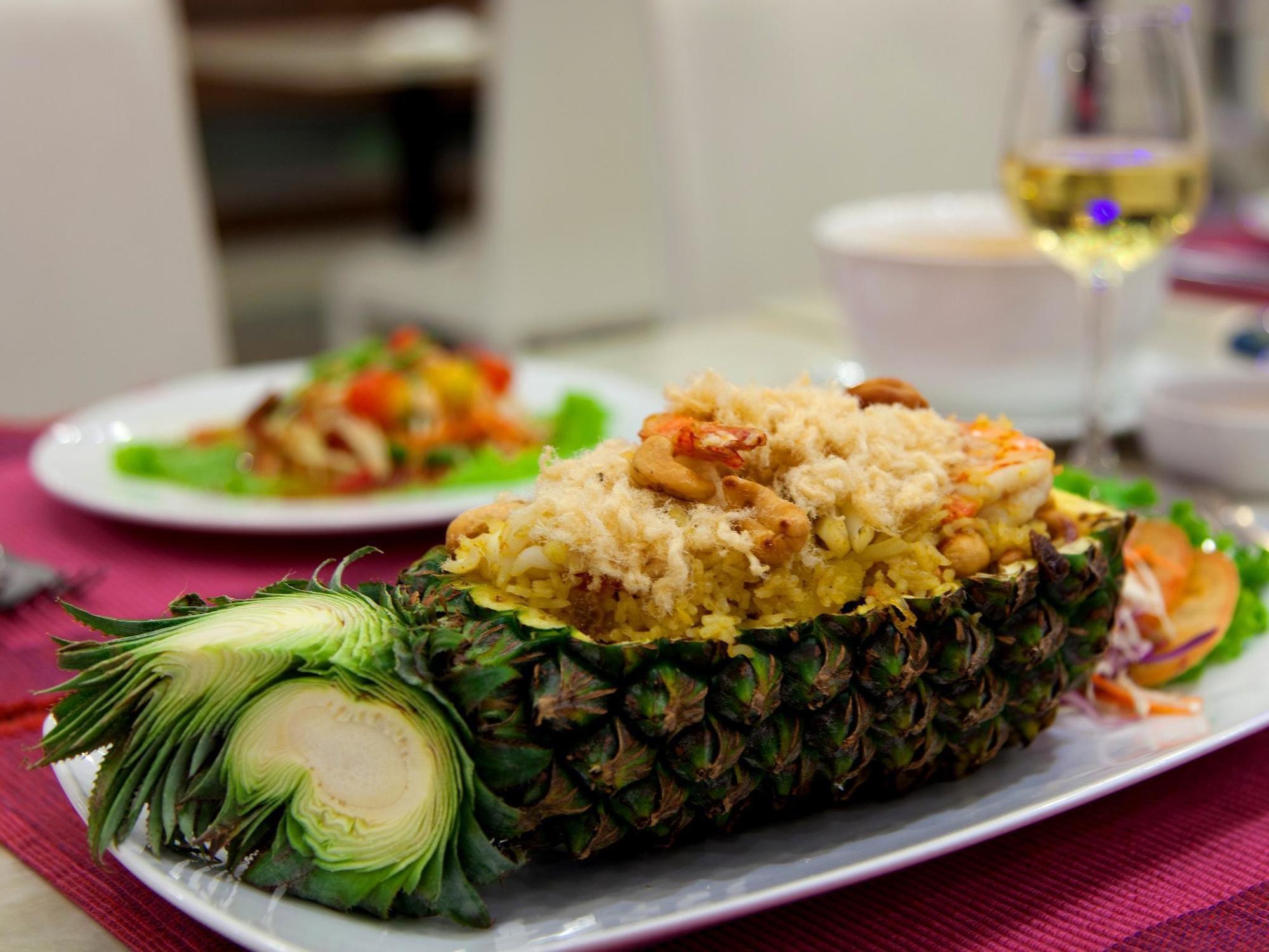 The Yim Siam Hotel Patong Eksteriør bilde