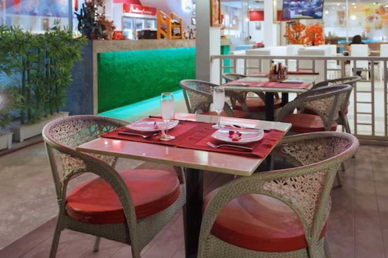 The Yim Siam Hotel Patong Eksteriør bilde