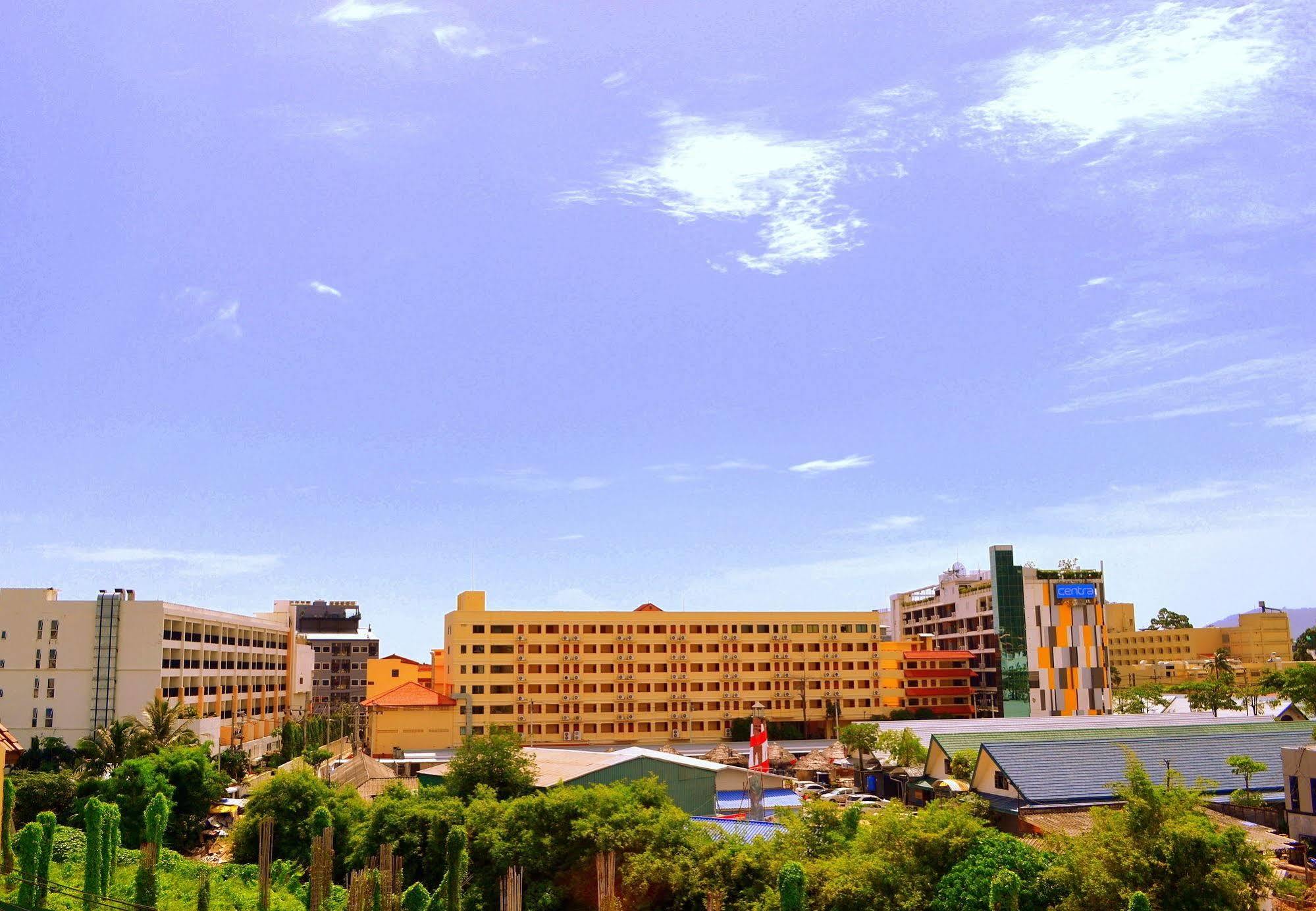 The Yim Siam Hotel Patong Eksteriør bilde