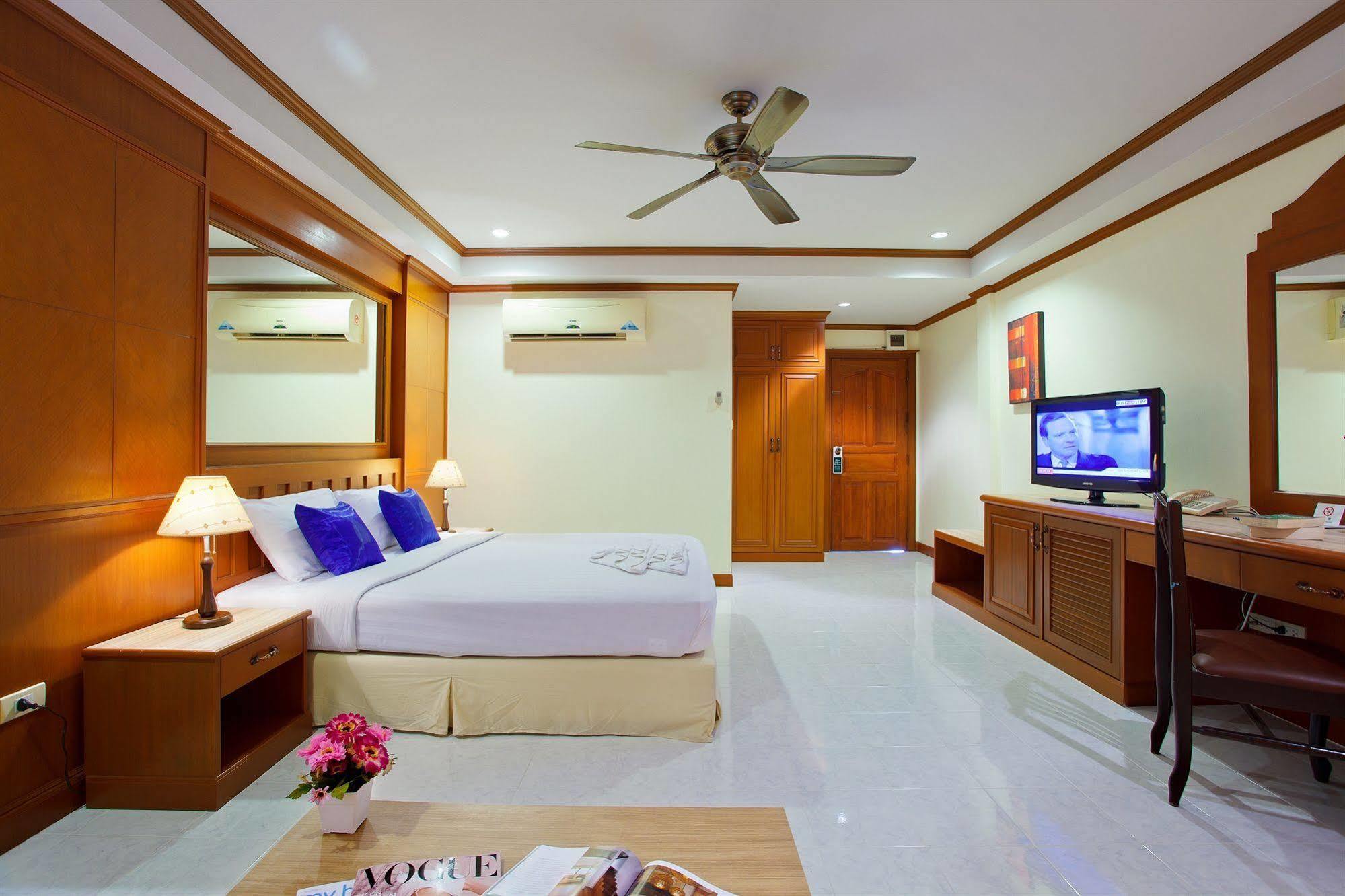 The Yim Siam Hotel Patong Eksteriør bilde